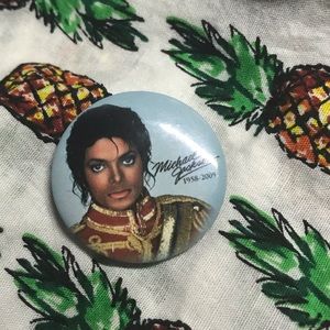 Michael Jackson Memorial Pin